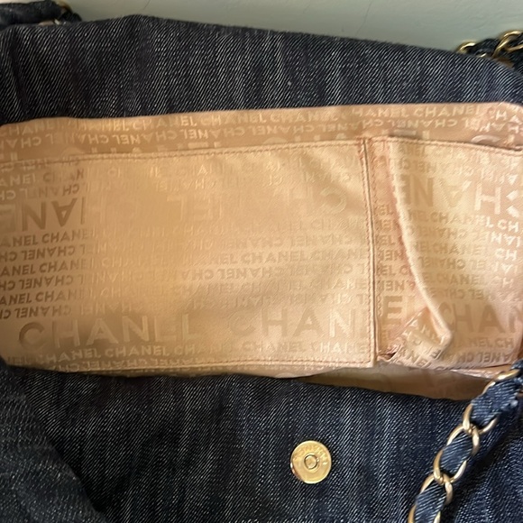 CHANEL DENIM TOTE - Picture 11 of 16